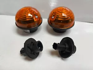 Land Rover Defender 90, 110, TD5, Rear Indicator Set LR048187 x 2 - Picture 1 of 1