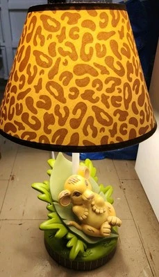 Lámpara infantil Disney Rey León Simba 2012 de colección rara base y pantalla retirada usada en excelente estado Foto 1 de 4