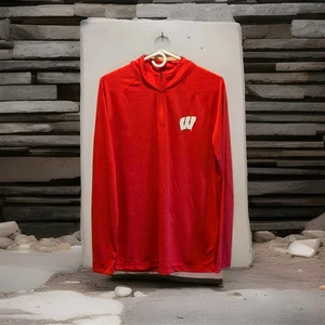 Fanatics NCAA Wisconsin Badgers Quarter-Zip Lightwt Long Sleeve Size M NWT - Picture 1 of 5