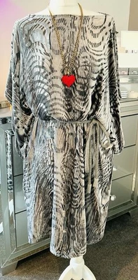 Jaeger Grey Multi Textured Silk Blend Leopard Print Dress Unstructured £180 O/S - Image 1 of 4