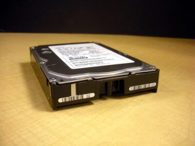 Sun 390-0482 300GB 15K FC Disk Drive - Image 1 of 4
