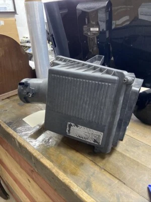 2014-2016 Chevrolet Silverado Sierra 1500 Air Cleaner Intake Filter Box OEM Foto 1 de 4