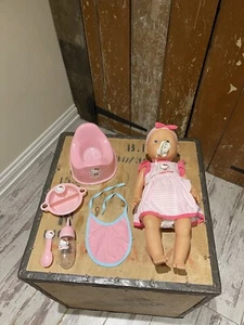 Simba Baby Doll Girl Hello Kitty Outfit & Accessories Potty - Picture 1 of 15