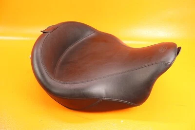 Capa de assento Mustang 2011 - 2017 Harley-Davidson FLHX Mustang assento completo - Imagem 1 de 4