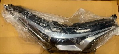 **NEW**2018 2019 Toyota C-HR Passenger RH Side Halogen Headlight W/LED OEM 🔥 - Изображение 1 из 4