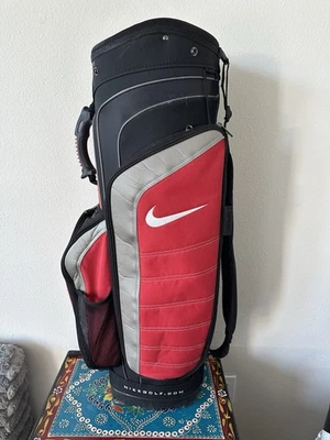 Bolsa de golf Nike Performance Cart divisor de 14 vías negro rojo Tiger Woods Foto 1 de 4