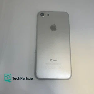Apple iPhone 7 A1778 Rear Cover Silver Pulled OEM Original - Zdjęcie 1 z 1