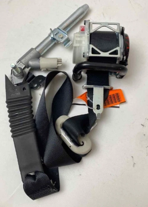 2014-2016 Mazda 3 Front Right Passenger Seat Belt Retractor Assembly Black "OEM" — 第 1/4 张图片