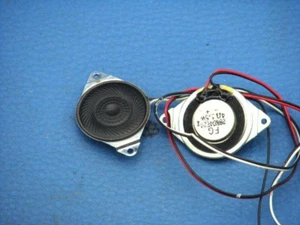 Speaker Amilo PA1510 Notebook 10069964-35303 - Bild 1 von 1