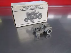 John deere pewter round fender 110 #369/500 toy mower garden tractor - Picture 1 of 5