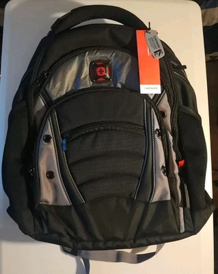 Mochila para Laptop Wenger Synergy Pro 16"~ Negra/Gris~Nueva~Venta al por menor $120 Foto 1 de 4