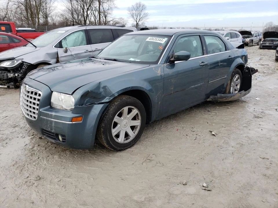 Used Rack and Pinion Assembly fits: 2005 Chrysler 300 Power Rack and Pinion RWD Foto 1 de 4