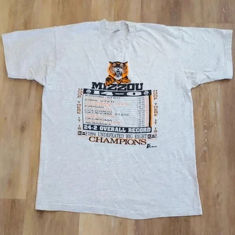 Vintage 1994 Mizzou Missouri Tigers Basketball Big 8 Champions T-Shirt Size L Cover