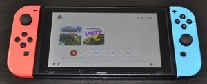 Nintendo Switch V1 HAC-001 mit Dockstation, Joy-Cons - voll funktionsfähig - Bild 1 von 8