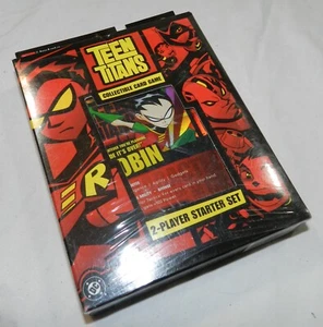 Neu im Paket - Teen Titans Sammelkartenspiel - Starterset für 2 Spieler - Bild 1 von 3