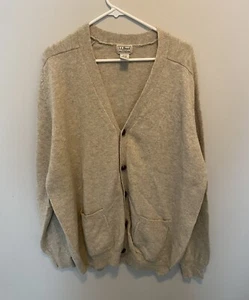 L.L. Bean Men’s Cardigan Sweater Oatmeal Size XLT Tall 100% Lambswool - Picture 1 of 6