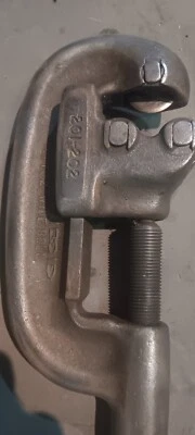 Vintage Pipe Cutter 1/8''-2'' - Ridgid 2A 201-202 Iron - Image 1 of 4