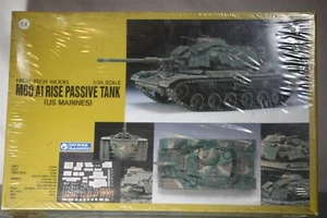Sealed GUNZE SANGYO 1/35 M60 A1 RISE PASSIVE TANK US MARINES MODEL KIT - Picture 1 of 6