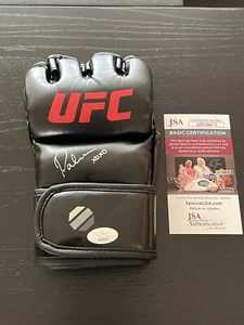 UFC Ring Girl Brittney Palmer signed Handschuh handsigniert UFC Model JSA COA - Bild 1 von 2