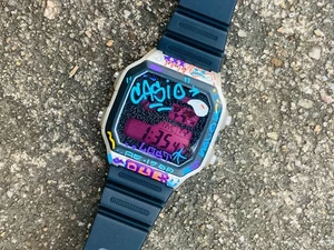 Custom Casio World Time AE1200 Graffiti Mod 2 - Imagen 1 de 4