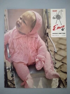 VINTAGE-PRAM SET FOR BABIES, 8ply, 4 sizes (19-22") - EMU PATTERN No. 8049 - Picture 1 of 1