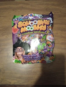 BNWT Squooshy Mooshy Sugarless Handouts! Random Squishy Toys - Picture 1 of 4