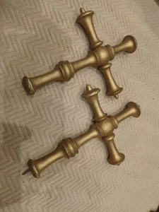 Paire ANCIENs CRoix/DECOR HAMPE BANNIERE/Bois Peint DORé/H.21cm/EGLISE/crucifix - Picture 1 of 4