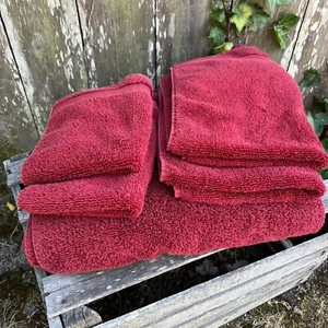 Juego de 5 toallas Wamsutta vino tinto - 1 baño, 2 manos y 2 dedos punta - Imagen 1 de 8