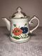 Beautiful Villaroy & Boch Amapola Teapot 1748 Germany 4 Cup Tea Pot w/ Flowers