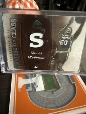 2007-08 SP Game Used Swatch of Class David Robinson #SC-DR HOF - Image 1 of 4