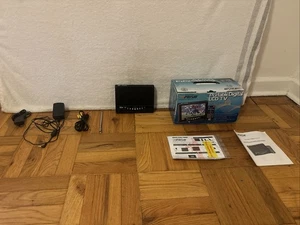 Digital Prism ATSC-710 Portable 7” Handheld LCD TV w/ Remote & Car Adapter Works - Photo 1 sur 16