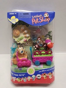 LPS Littlest Pet Shop Picnic Time Pets NIB Chihuahua 219 Rabbit 220 Ladybug 221. - Picture 1 of 9