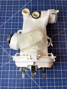 Bosch Geschirrspüler Heizelement 00480317 - Bild 1 von 2