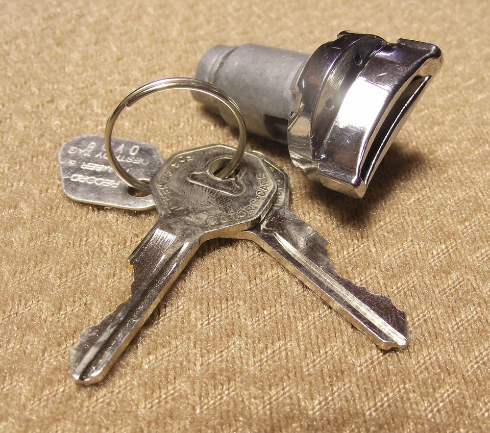 Ignition Barrel & Keys for LC TORANA - Image 1 of 1