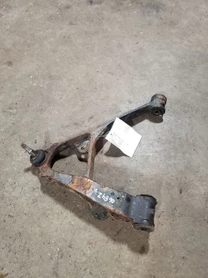 Brazo de control inferior delantero para pasajeros AWD compatible con furgoneta Express 1500 03-14 1442971 Foto 1 de 4