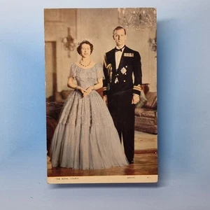 Postal de la realeza británica C1947 foto real princesa Isabel pareja real foto - Imagen 1 de 2