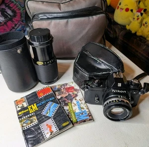 Nikon Em 35mm Black SLR Film Camera W 50mm Lens + 80-200 Zoom Included Case Bag - Picture 1 of 17