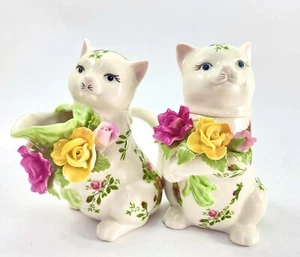 ROYAL ALBERT 1962 Cat Themed Creamer Sugar Old Country Roses Tea Set Porcelain - Picture 1 of 19