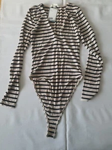 H&M Striped V Neck Bodysuit Size Small - Picture 1 of 5