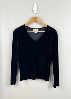 Top de mujer Eddie Bauer talla M negro terciopelo manga larga bruja gótica Foto 1 de 4