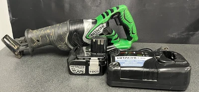 Sierra recíproca inalámbrica Hitachi CR18DL 18V con batería (3AH) y cargador Foto 1 de 4