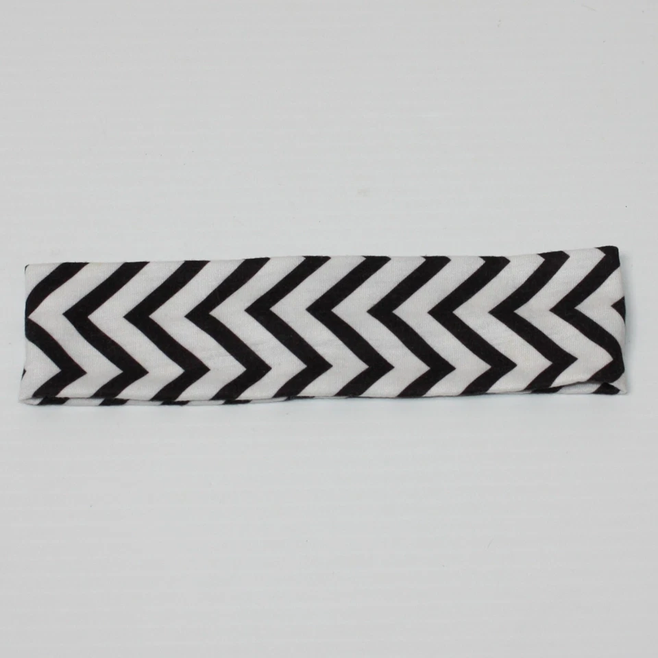 Girl's Black & White Chevron Print Headband Headwrap 3 4 5 6 7 8 9 10 11 12 - Image 1 of 1
