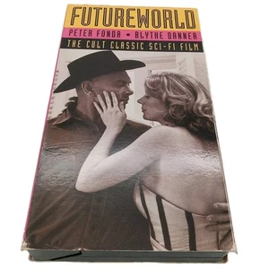 Futureworld VHS 2002 Peter Fonda Blythe Danner Scifi Classic Robots Futuristic - Picture 1 of 4