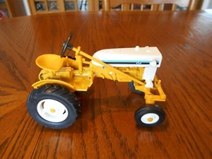 Vintage 1991 Ertl 1:16 International Cub Tractor, Part #653DA, Yellow/White Used - Picture 1 of 11