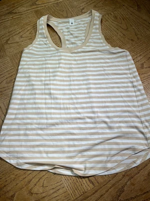 Camiseta sin mangas Lululemon talla 6 swiftly tech espalda deportiva a rayas color tostado crema usada en excelente estado Foto 1 de 4