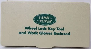 Land Rover Discovery 2 Spare Tire Lock Lug Nut Kit OE LRN50310 1999-2004 - Picture 1 of 8