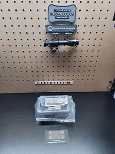 New Whelen Model 4TSMAC 400 Series Chrome Surface Mount Flange Kit - Picture 1 of 3