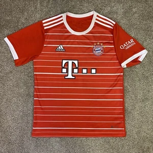 FC Bayern Munich Jersey Mens Large 22/23 Home Jersey #8 Adidas Football Soccer - Picture 1 of 24