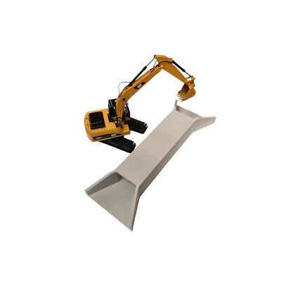 Precast Concrete Box Culvert Scale Model 1/87 5 Piece Set - Image 1 of 4