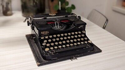 Máquina De Escribir Royal P 1927 • 408.33€